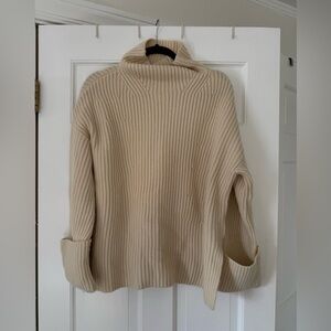 Banana Republic Wool/Cashmere Sweater (size XS)